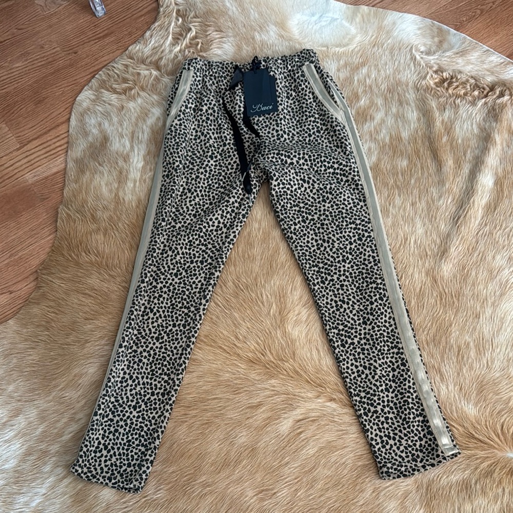 Baci Giraffe Print Pantalon